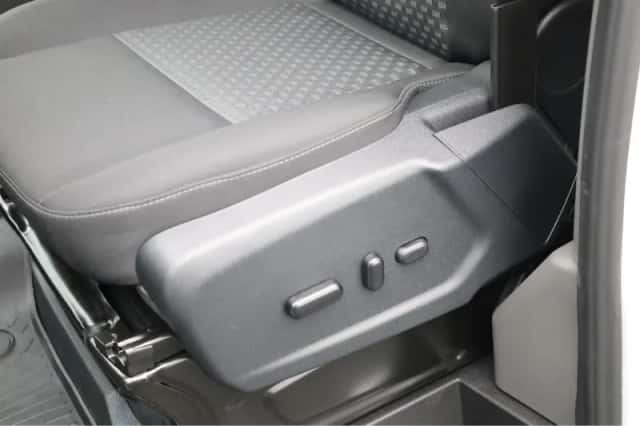 Ford Transit (2024) thumbnail 10