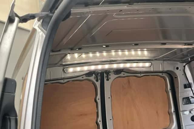 Mercedes-Benz Vito (2020) thumbnail 16