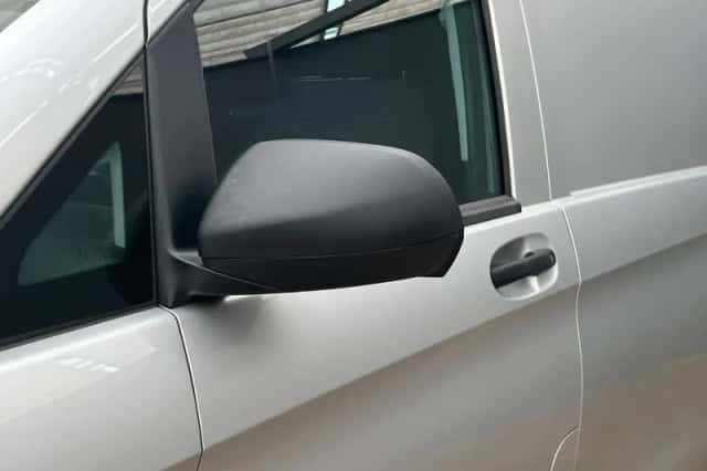 Mercedes-Benz Vito (2020) thumbnail 20