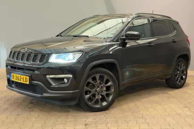 Jeep Compass (2021) thumbnail 1