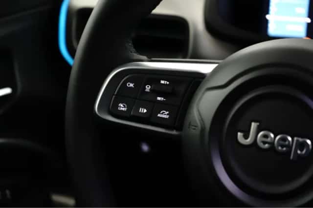 Jeep Avenger (2025) thumbnail 5