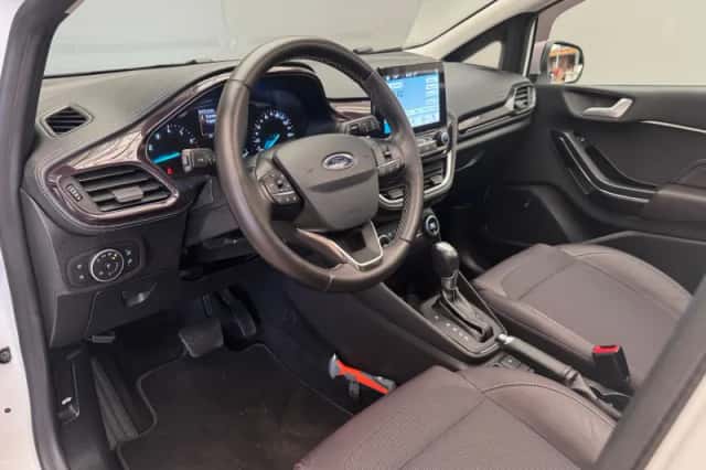 Ford Fiesta (2018) thumbnail 4