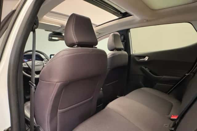 Ford Fiesta (2018) thumbnail 5