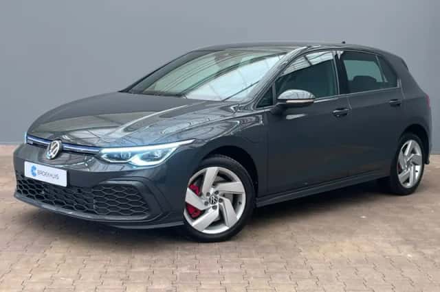 Volkswagen Golf (2022) thumbnail 1