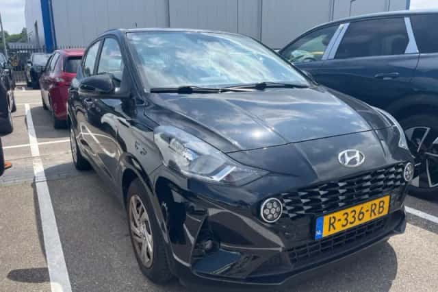 Hyundai i10 (2022) thumbnail 1