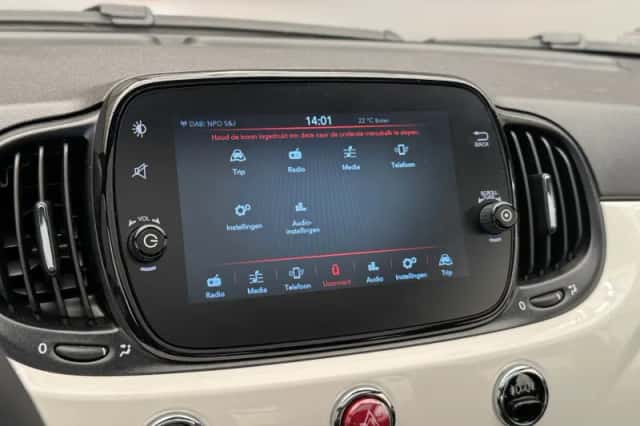 Fiat 500 (2024) thumbnail 2