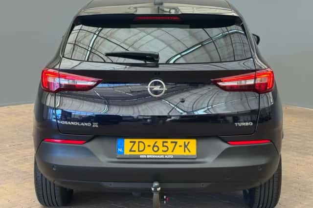 Opel Grandland X (2019) thumbnail 5