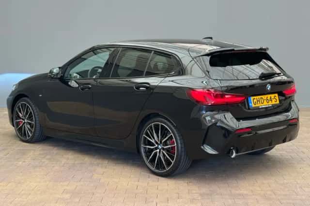 BMW 1-Serie (2024) thumbnail 6
