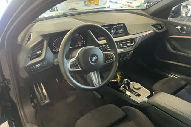 BMW 1-Serie (2024) thumbnail 6