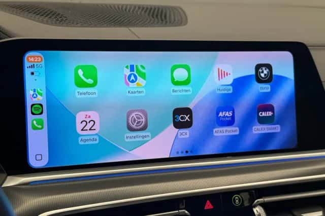 BMW X5 (2021) thumbnail 4