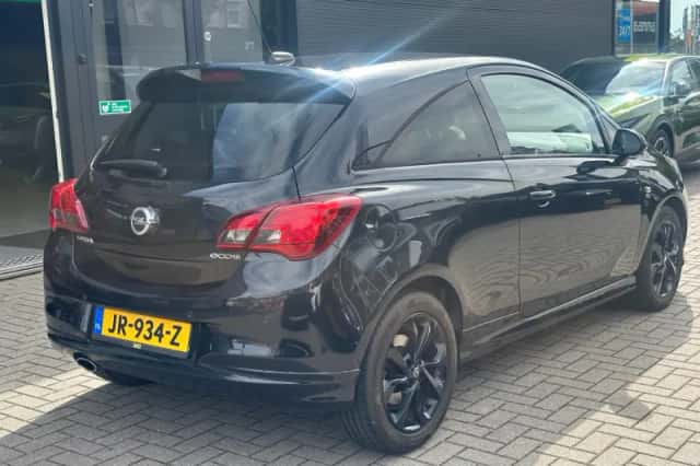 Opel Corsa (2016) thumbnail 2