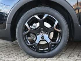 Opel Crossland (2023) thumbnail 23