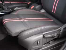 Opel Crossland (2023) thumbnail 9
