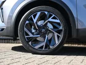 Renault Captur (2025) thumbnail 32