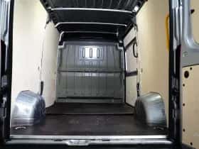 Opel Movano (2024) thumbnail 9