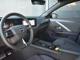 Opel Astra (2025) thumbnail 6
