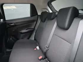 Suzuki Swift (2020) thumbnail 11