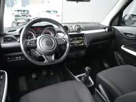 Suzuki Swift (2020) thumbnail 12