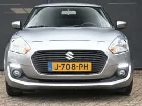 Suzuki Swift (2020) thumbnail 4