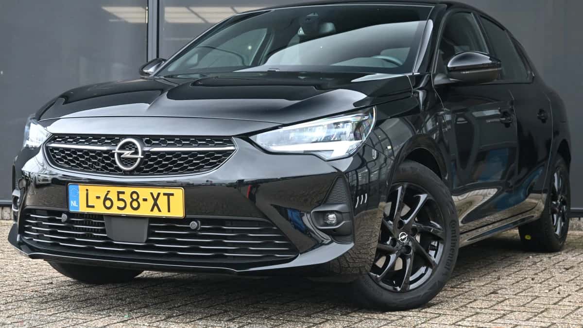 Opel Corsa (2021) — foto 1