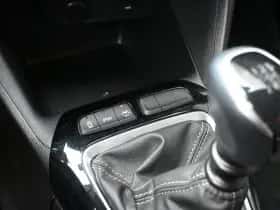 Opel Corsa (2021) thumbnail 24