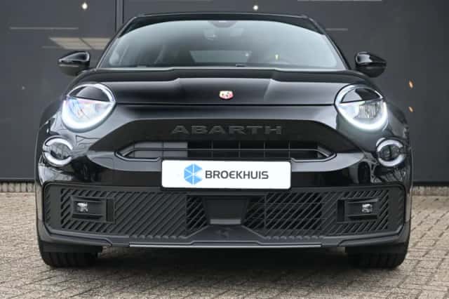 Abarth 600e (2026) thumbnail 4