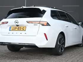 Opel Astra Sports Tourer (2024) thumbnail 2