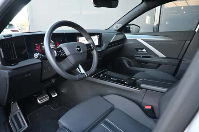 Opel Astra Sports Tourer (2024) thumbnail 6