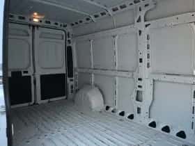 Opel Movano (2023) thumbnail 18