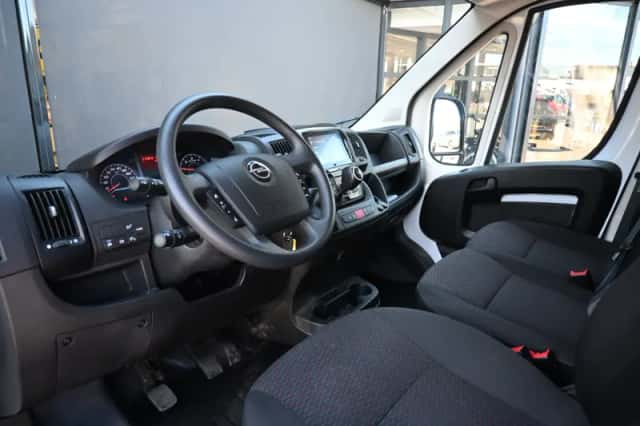 Opel Movano (2023) thumbnail 3