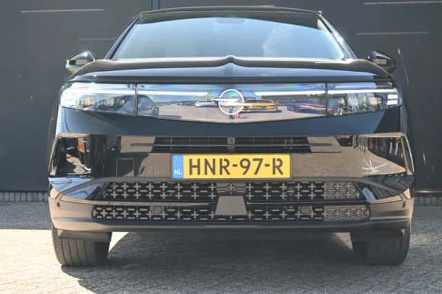 Opel Grandland (2025) thumbnail 4