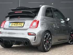 Abarth 500 C (2018) thumbnail 2