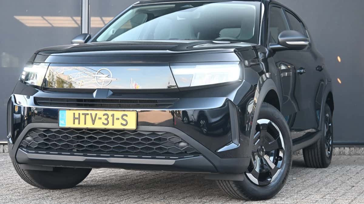 Opel Frontera (2025) — foto 1