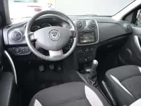 Dacia Sandero (2013) thumbnail 11