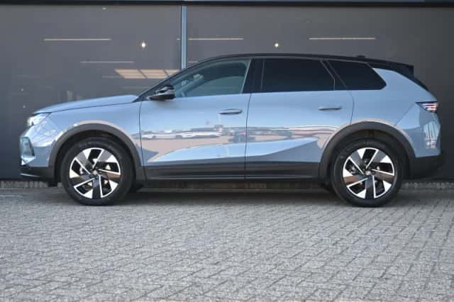 Opel Grandland (2025) thumbnail 3
