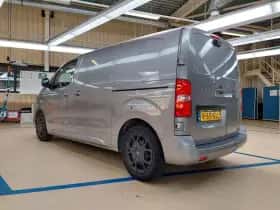 Opel Vivaro (2024) thumbnail 2