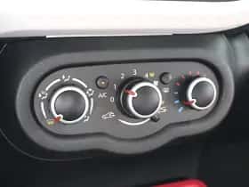 Renault Twingo (2016) thumbnail 20
