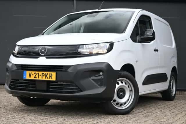 Opel Combo (2024) thumbnail 1