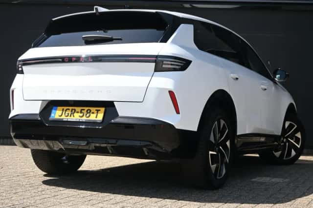 Opel Grandland (2025) thumbnail 2