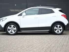 Opel Mokka (2016) thumbnail 3