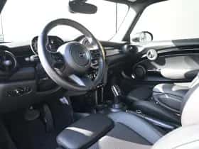 MINI Mini (2023) thumbnail 6