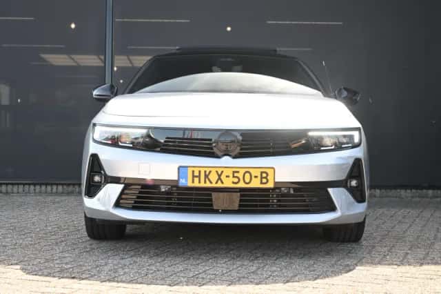 Opel Astra (2025) thumbnail 4