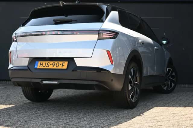 Opel Grandland (2025) thumbnail 2