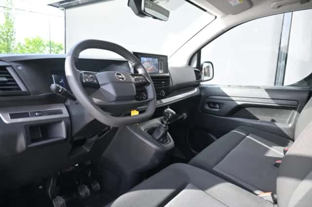 Opel Vivaro (2024) thumbnail 6