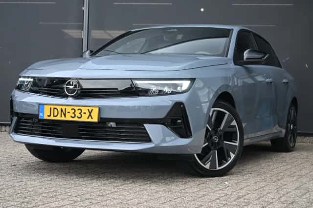 Opel Astra (2025) thumbnail 1