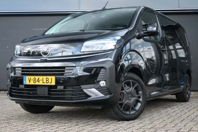 Opel Vivaro (2024) thumbnail 1