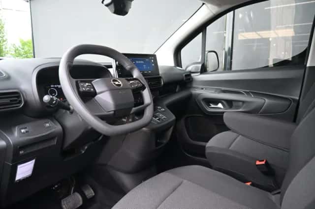 Opel Combo (2025) thumbnail 6