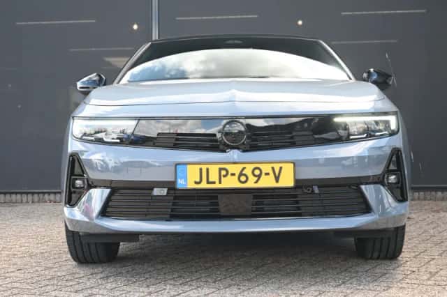 Opel Astra (2025) thumbnail 4