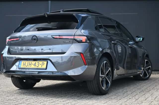 Opel Astra (2025) thumbnail 2