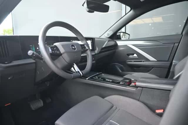 Opel Astra (2025) thumbnail 6